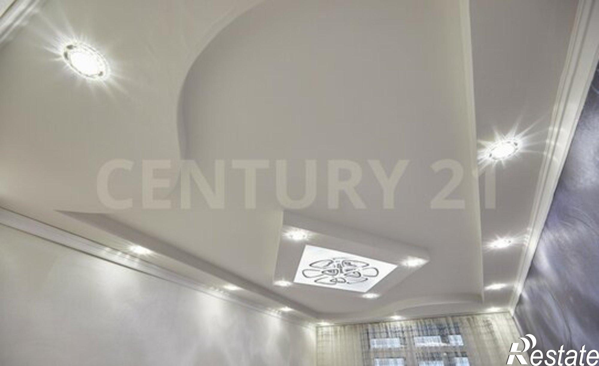 Купить квартиру за 8 700 000 рублей на Юго-Западная улица, 11