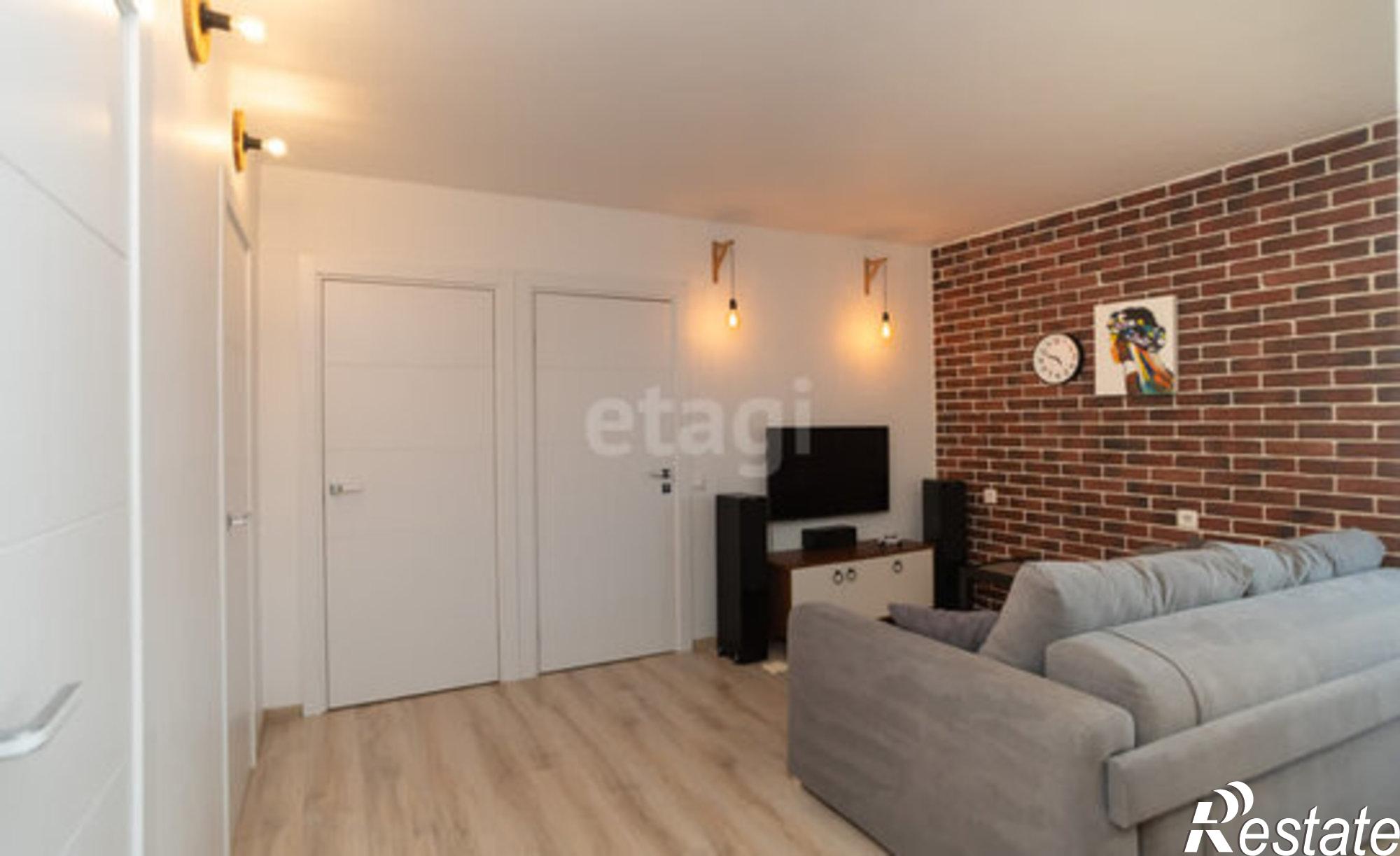 Купить квартиру за 5 690 000 рублей на пр-кт Ливанова, 8