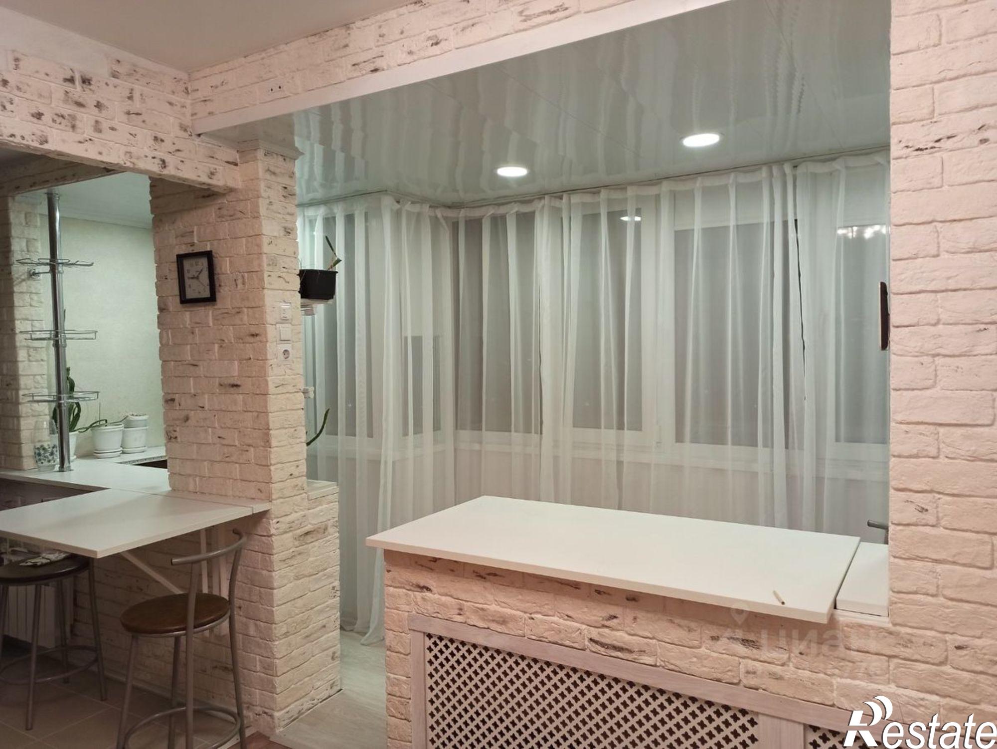 Сдать квартиру за 27 000 рублей на улица 40-летия Победы, 14