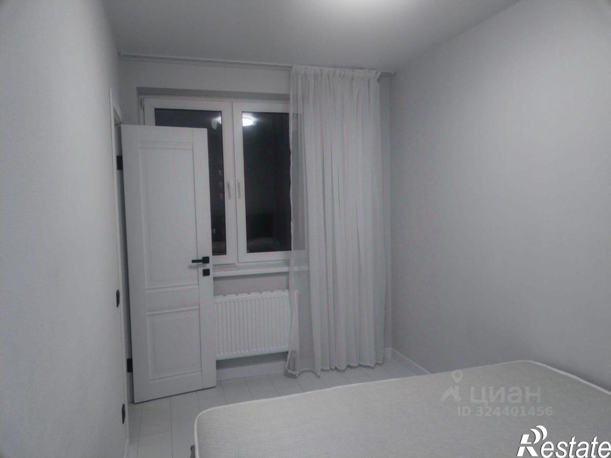 Сдать квартиру за 28 000 рублей на пр-кт Маршала Устинова, 7