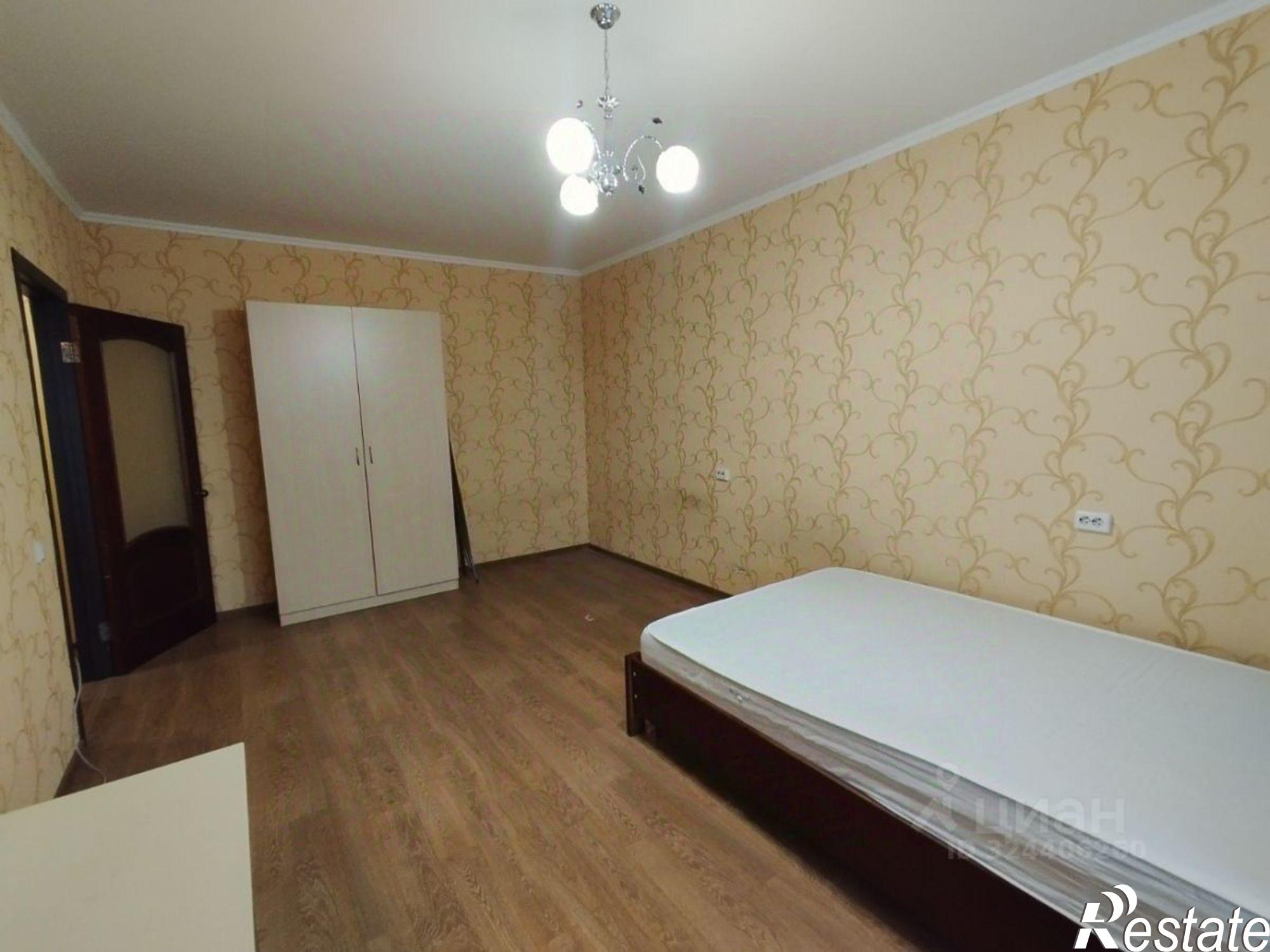 Сдать квартиру за 18 000 рублей на пр-кт Генерала Тюленева, 42