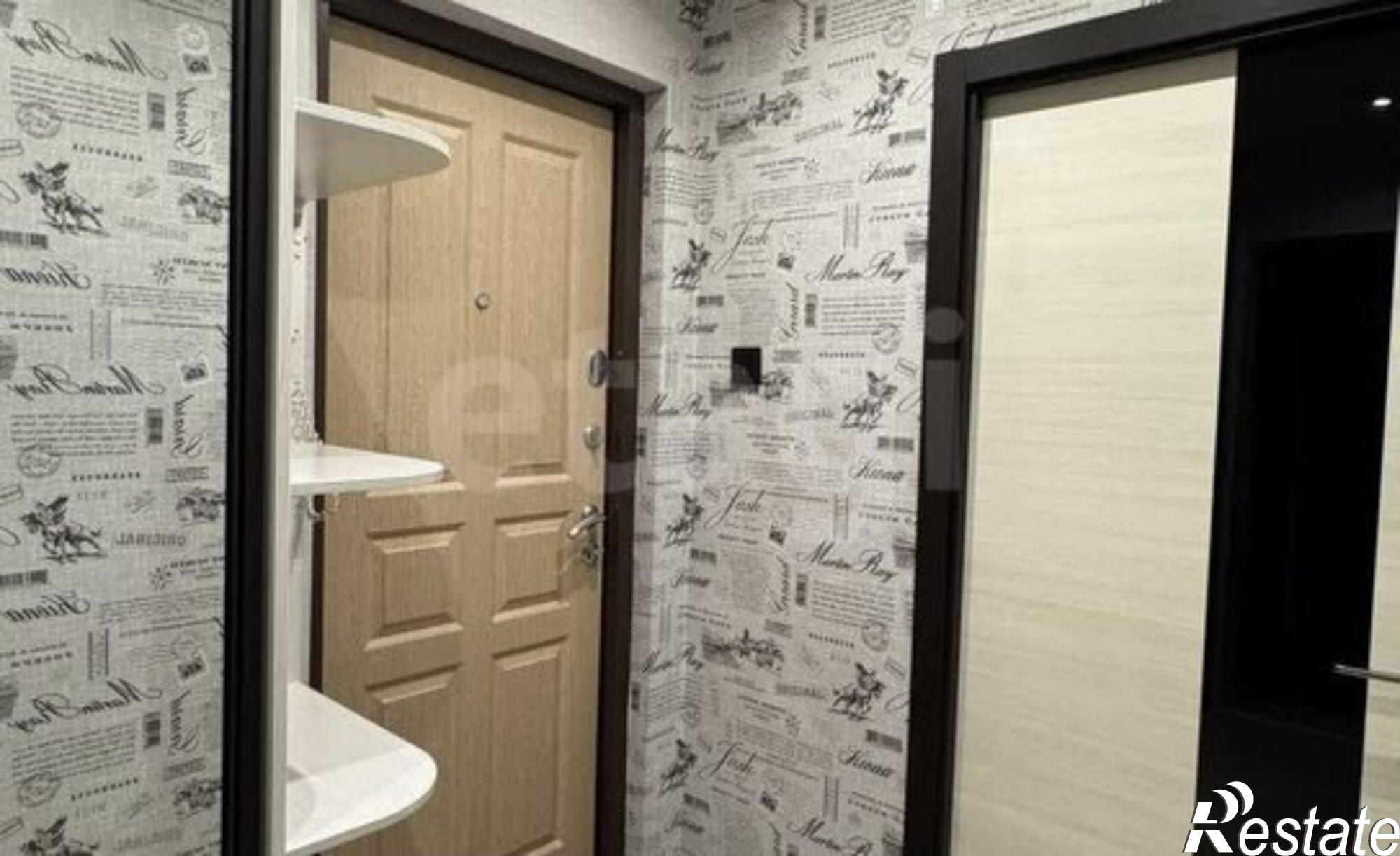 Купить квартиру за 4 900 000 рублей на улица Варейкиса, 4