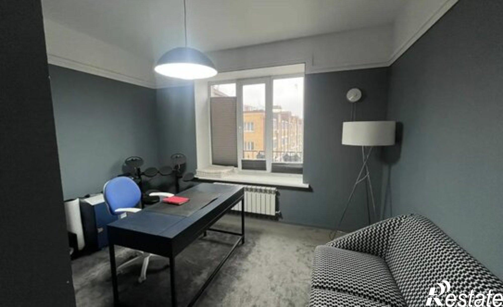 Купить квартиру за 20 500 000 рублей на пр-кт Маршала Устинова, 22