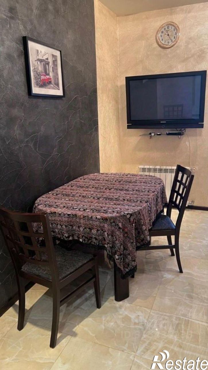 2-комн квартира улица Островского, 20,  д. 20