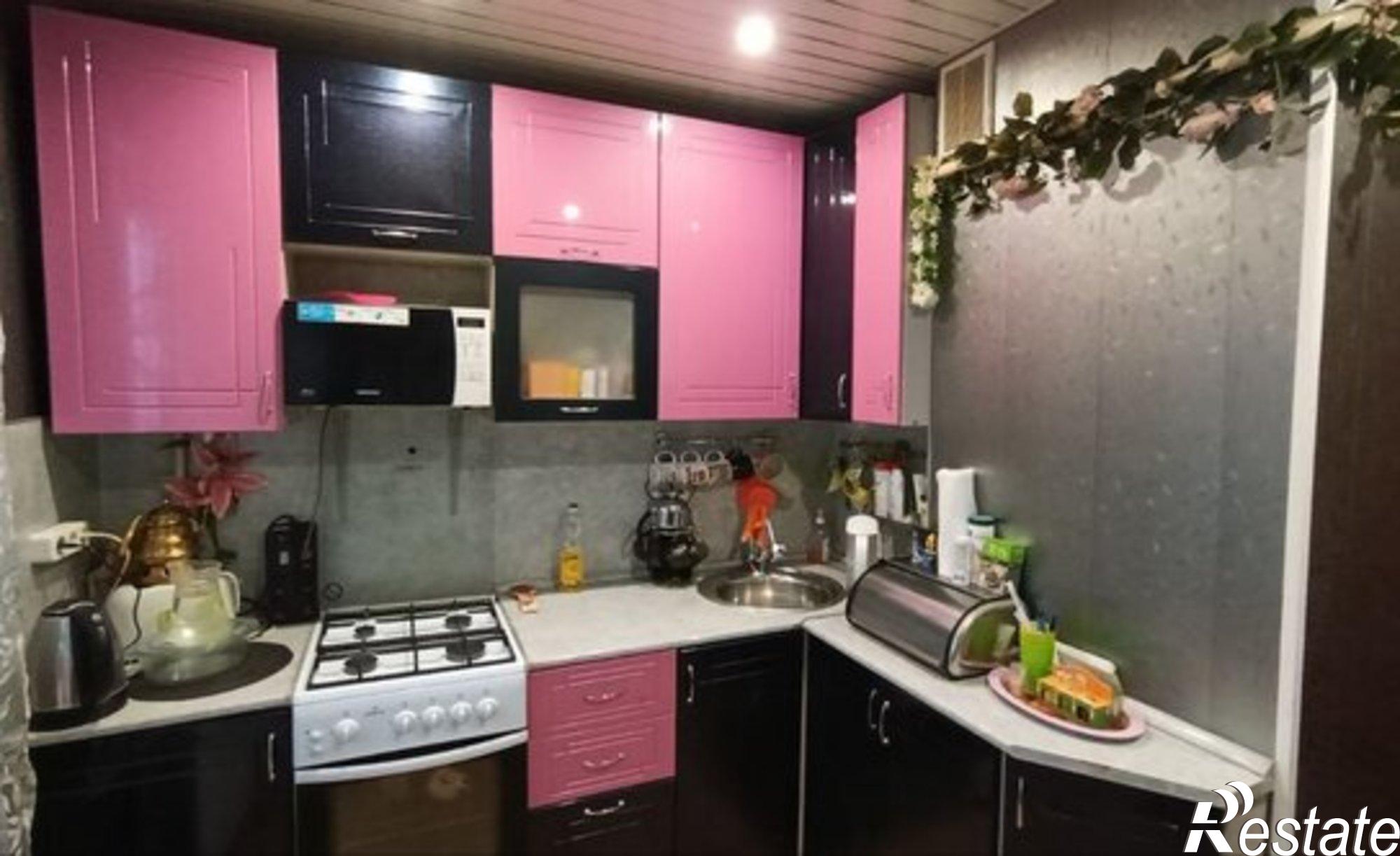 Купить квартиру за 4 500 000 рублей на Хрустальная улица, 62