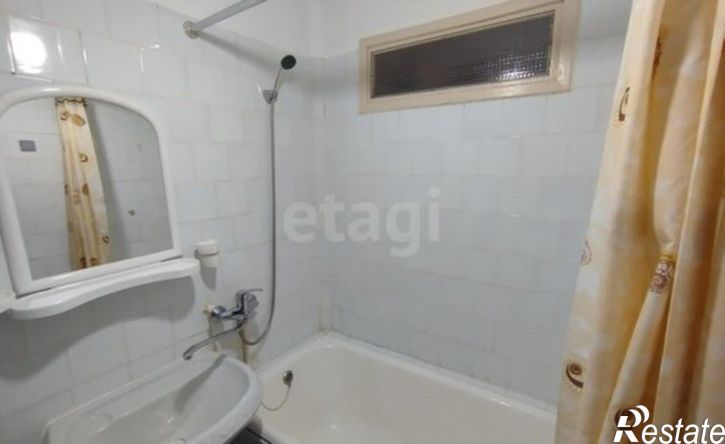 3-комн квартира ул Камышинская, 24,  д. 24