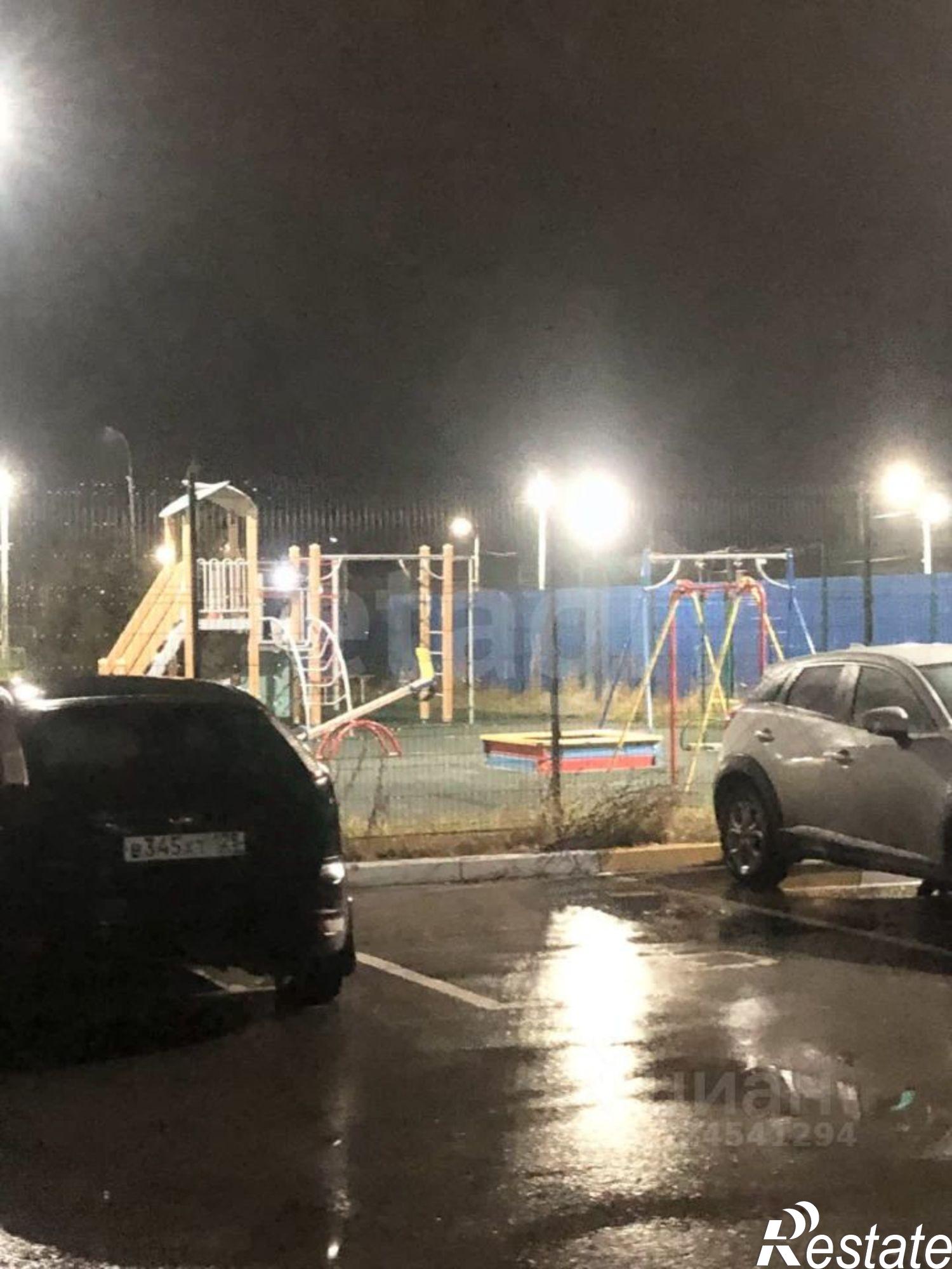 Сдать квартиру за 17 000 рублей на улица Нахимова, 19