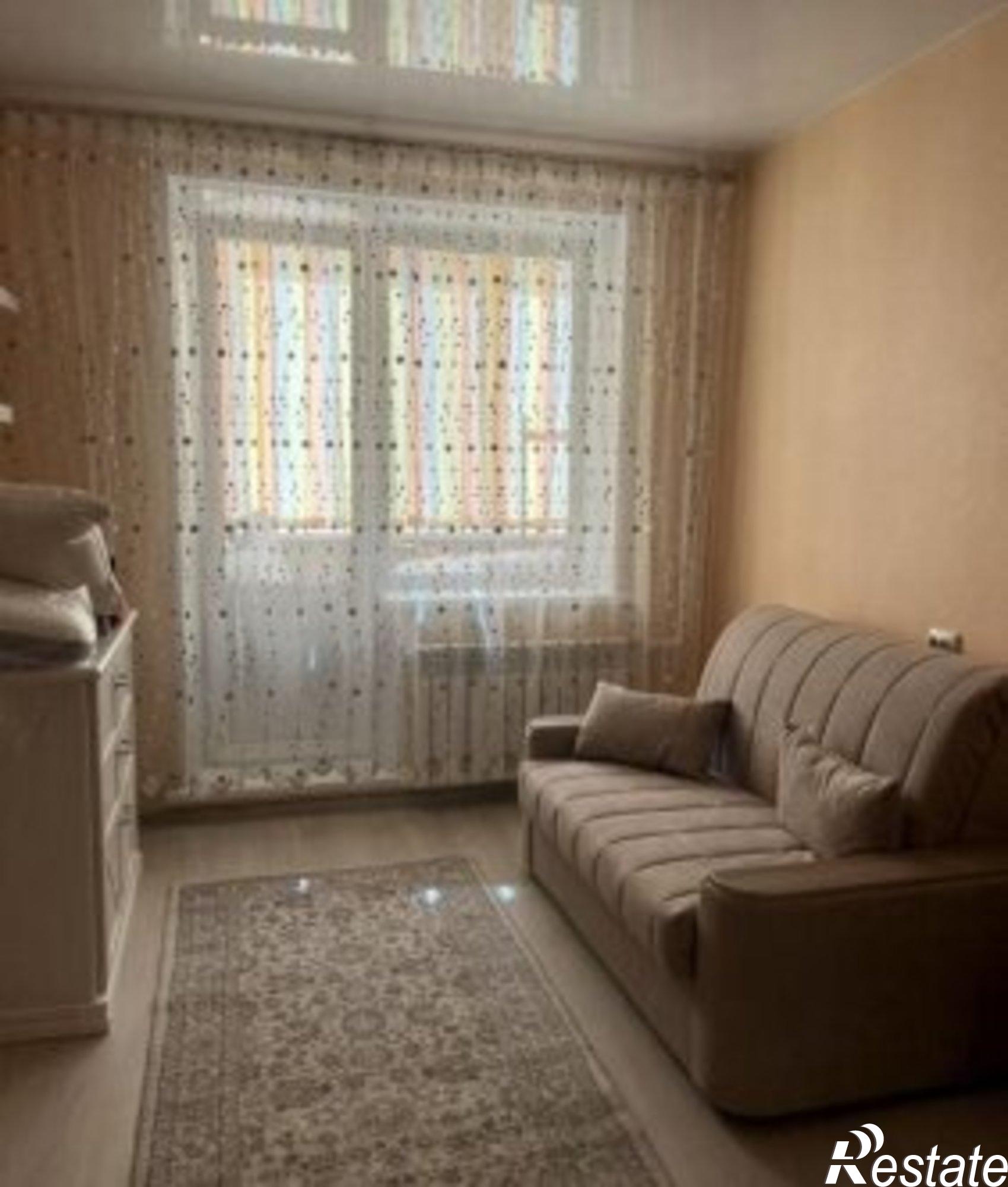 Купить квартиру за 4 290 000 рублей на улица Защитников Отечества, 11