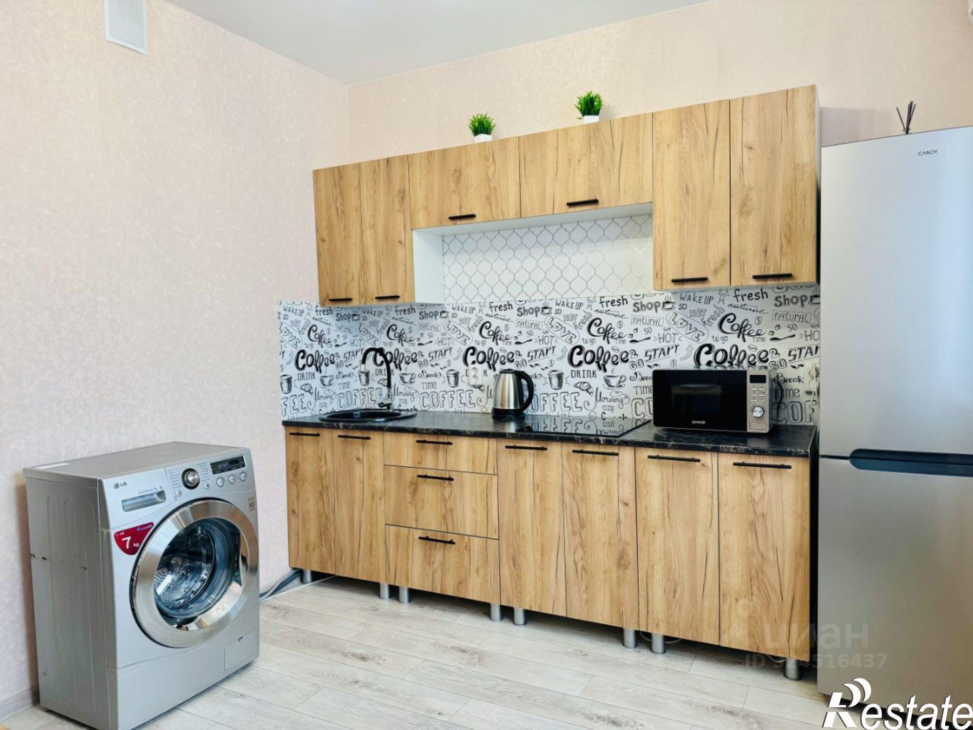 Сдать квартиру за 28 000 рублей на пр-кт Врача Сурова, 41