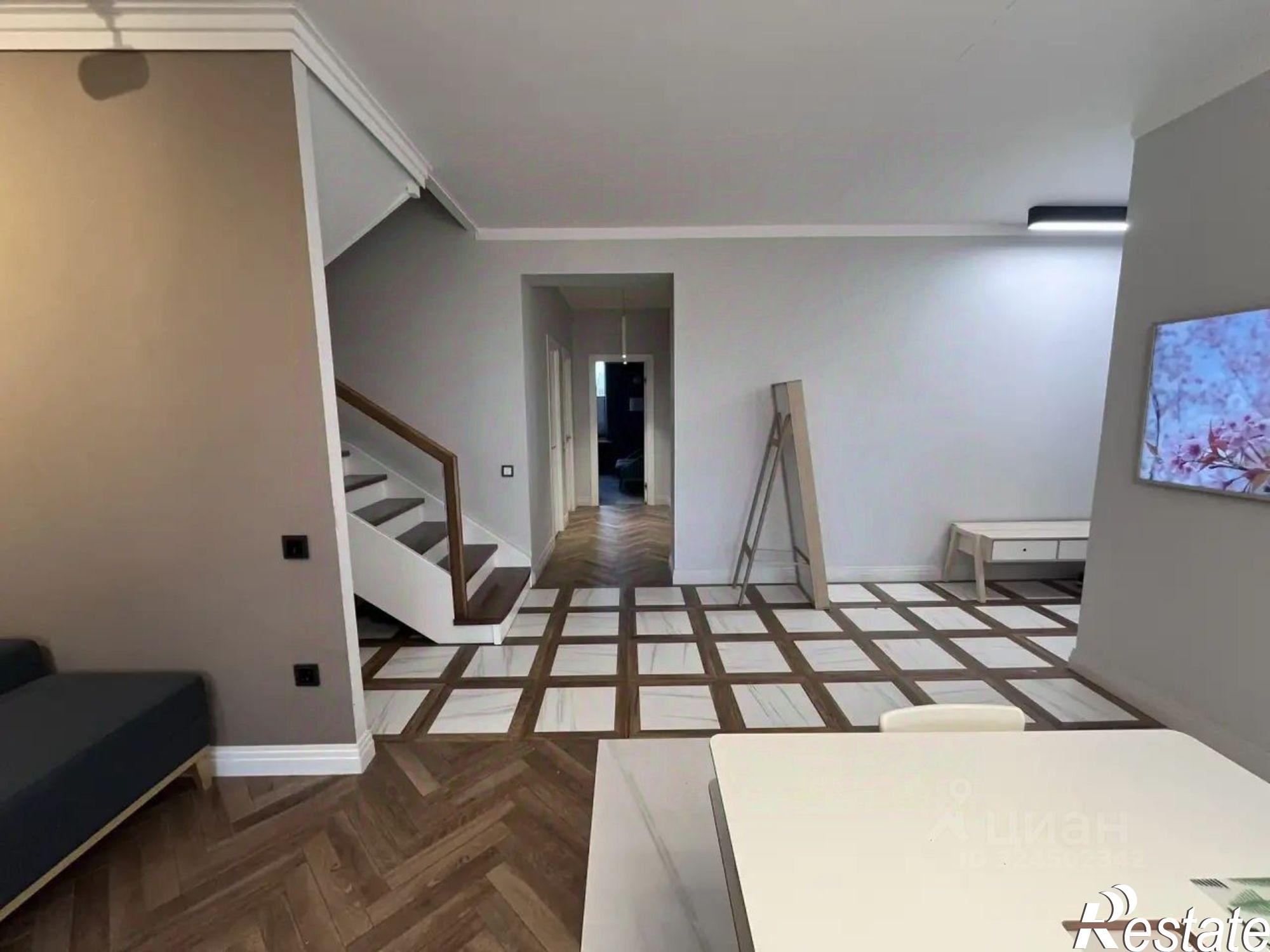 Купить квартиру за 20 500 000 рублей на пр-кт Маршала Устинова, 26