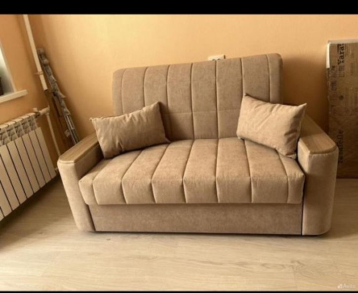 1-комн квартира ул Защитников Отечества, 11