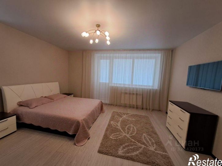 2-комн квартира улица Робеспьера, 51,  д. 51