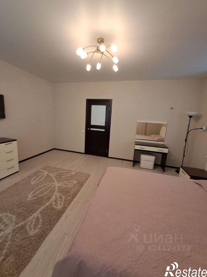 2-комн квартира улица Робеспьера, 51,  д. 51