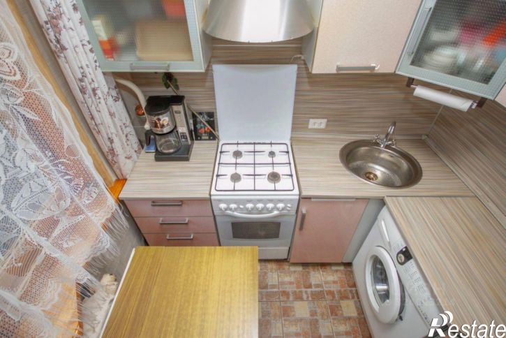 3-комн квартира улица Пожарского, 27,  д. 27