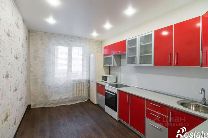 2-комн квартира улица Ефремова, 137 к2,  д. 137 к2