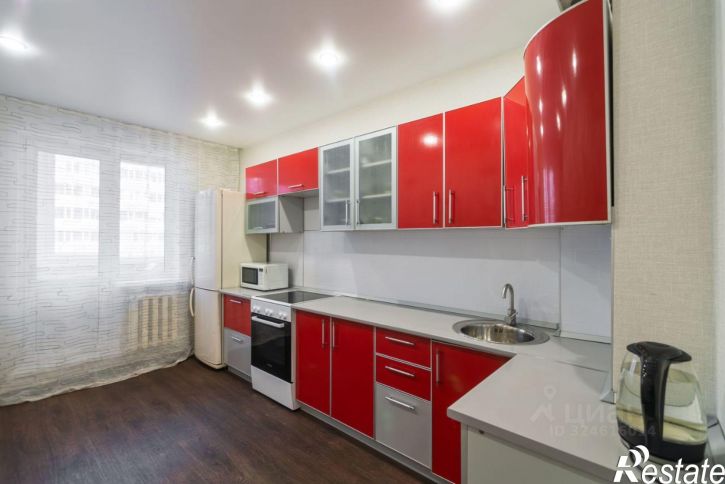 2-комн квартира улица Ефремова, 137 к2,  д. 137 к2