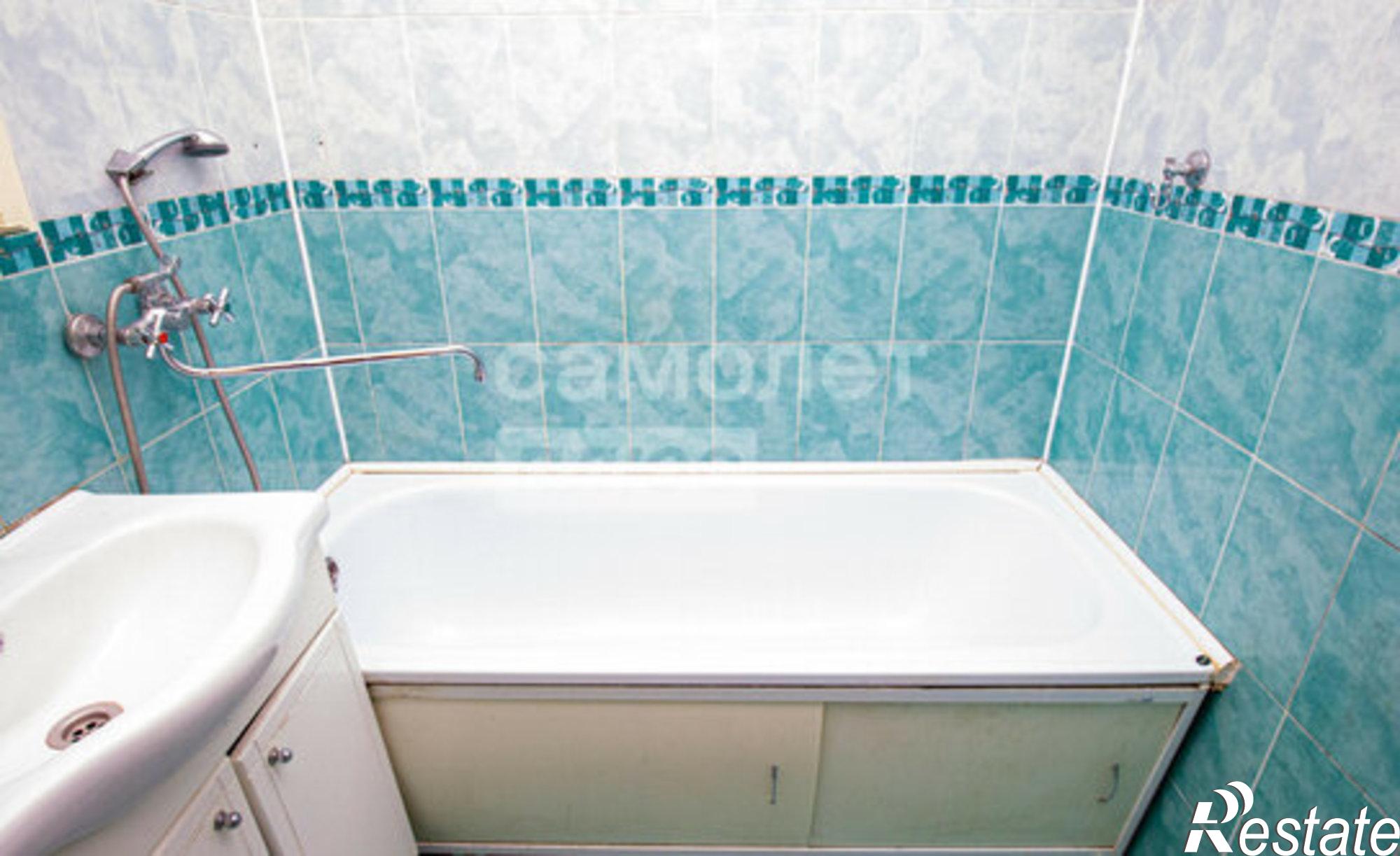 Купить квартиру за 4 700 000 рублей на улица Варейкиса, 28