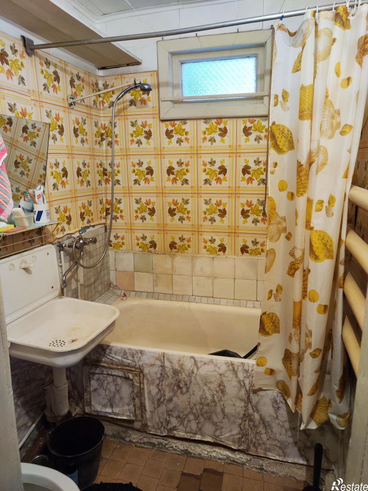 2-комн квартира Хрустальная, 2