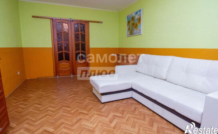 3-комн квартира проспект Врача Сурова, 9,  д. 9