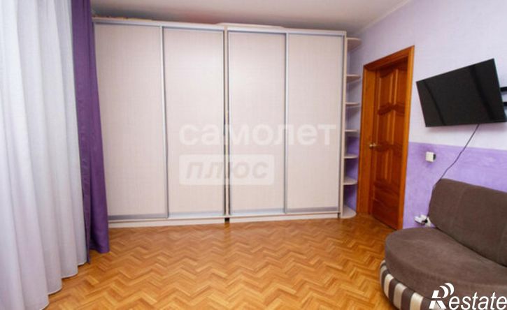 3-комн квартира проспект Врача Сурова, 9,  д. 9