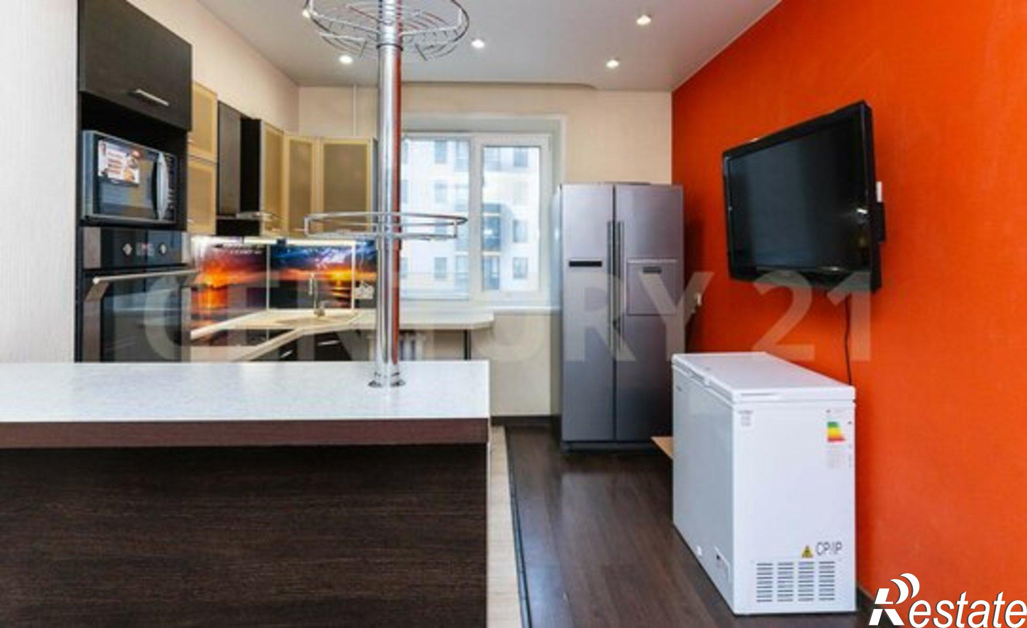 Купить квартиру за 7 990 000 рублей на проспект Врача Сурова, 35