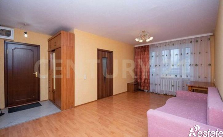 3-комн квартира ул Репина, 49,  д. 49