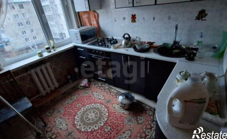 2-комн квартира ул Ефремова, 85,  д. 85