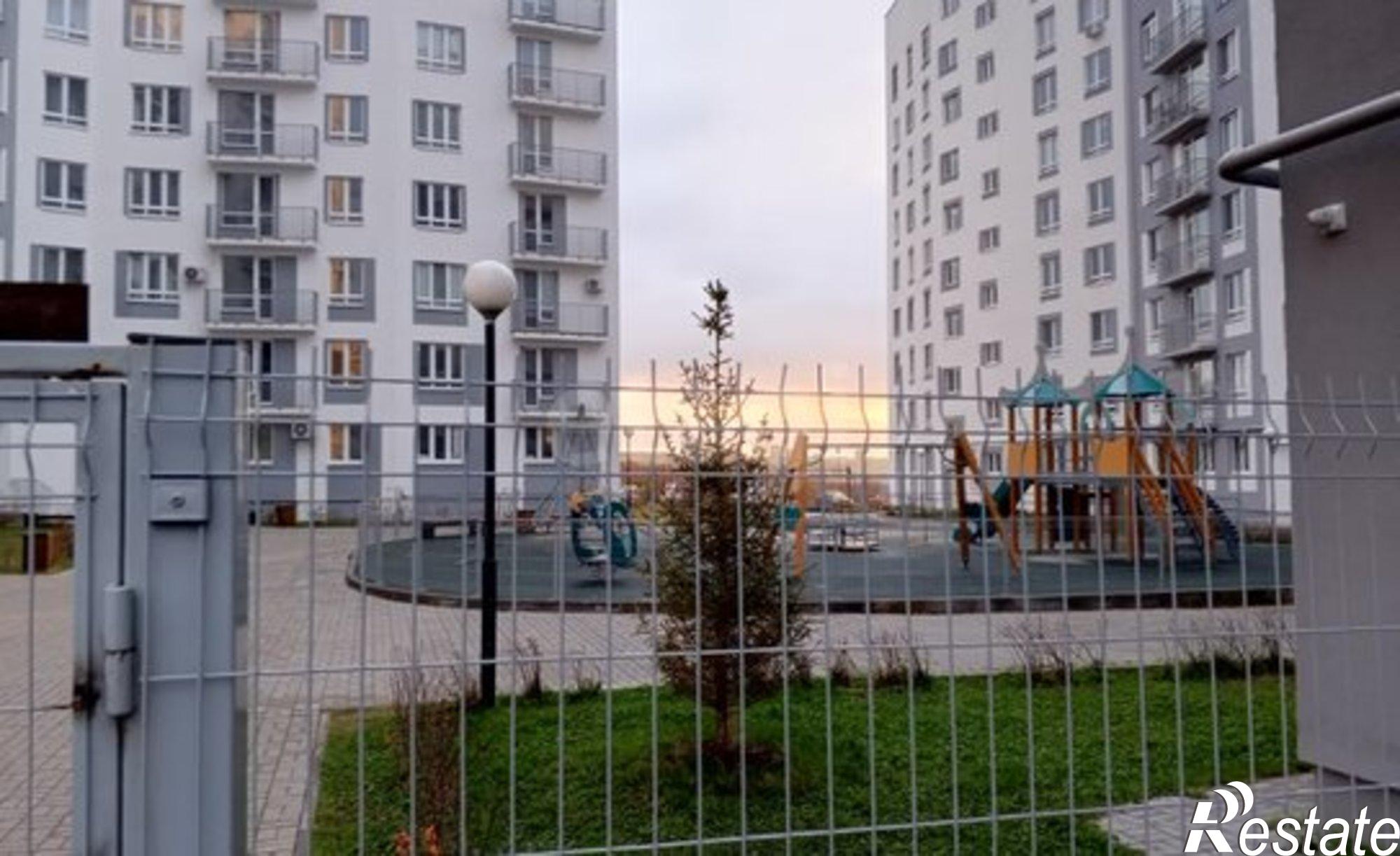 Купить квартиру за 4 300 000 рублей на ул Защитников Отечества, 21