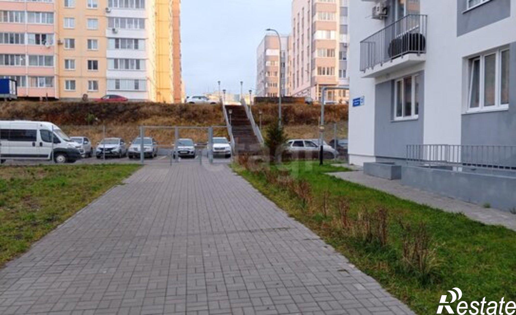 Купить квартиру за 4 300 000 рублей на ул Защитников Отечества, 21