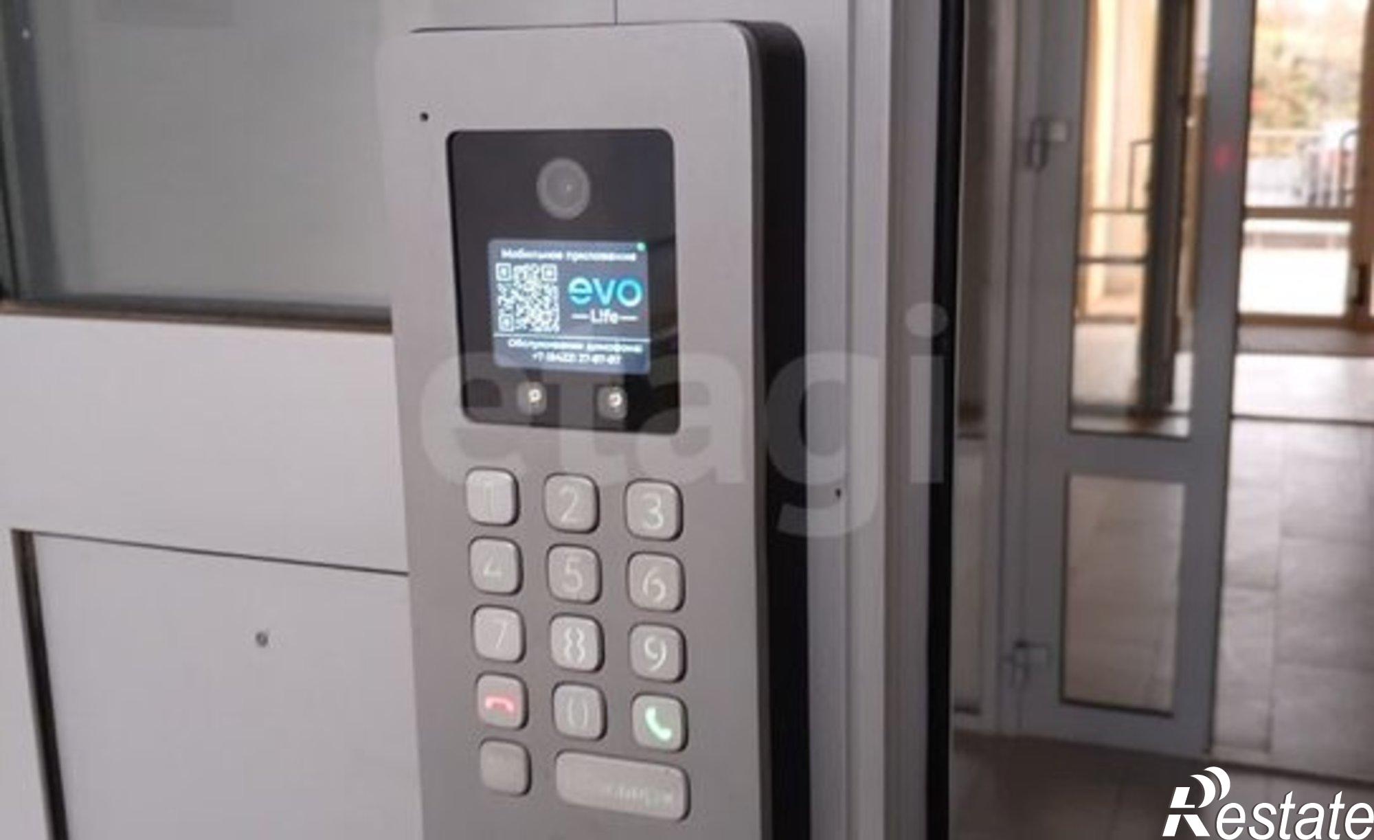 Купить квартиру за 4 300 000 рублей на ул Защитников Отечества, 21