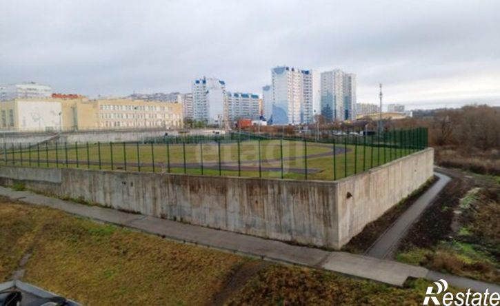 1-комн квартира ул Защитников Отечества, 21,  д. 21