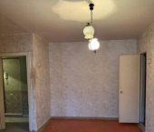 2-комн, 43кв м, этаж 1/4 проезд Караганова, 6