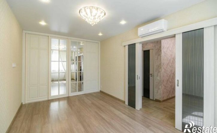 3-комн квартира проспект Ливанова, 22,  д. 22
