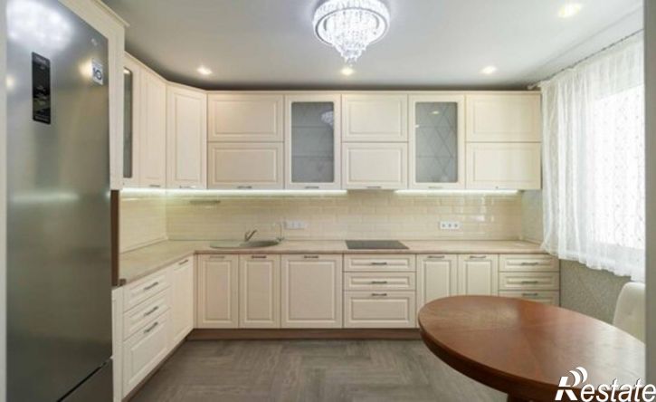 3-комн квартира проспект Ливанова, 22,  д. 22