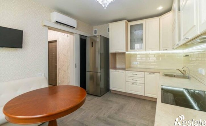 3-комн квартира проспект Ливанова, 22,  д. 22