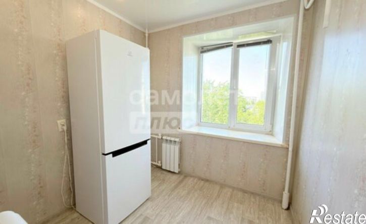 1-комн квартира Хрустальная улица, 28,  д. 28