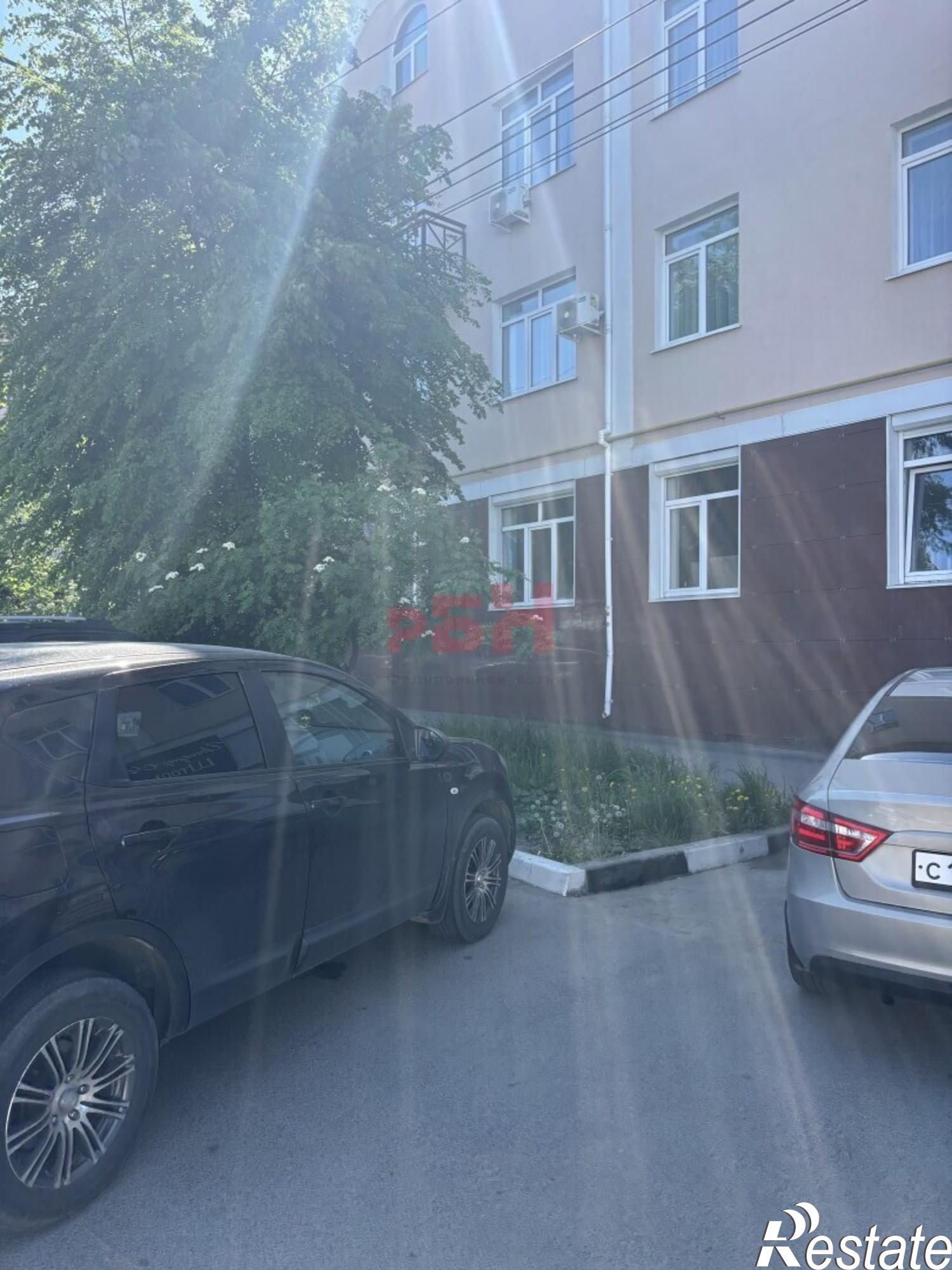 Купить торговое помещение за 45 900 000 рублей на Андрея Блаженного ул.
