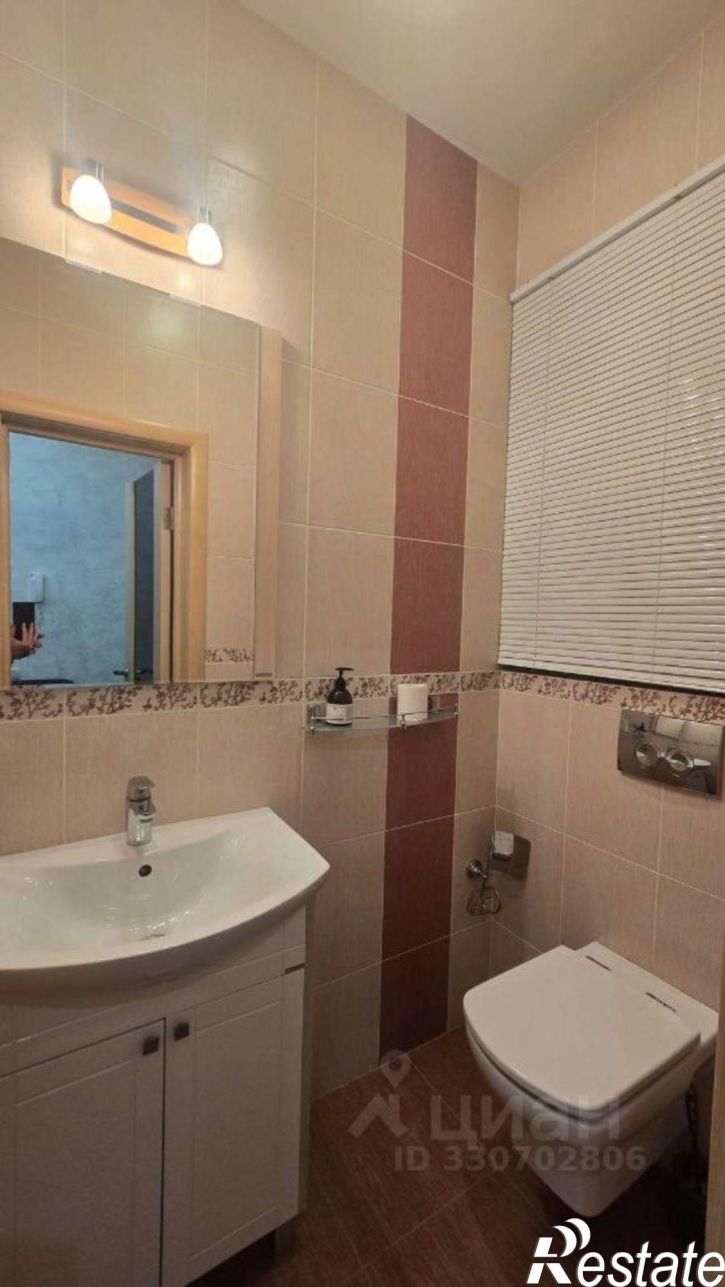 3-комн квартира улица Корюкина, 24,  д. 24