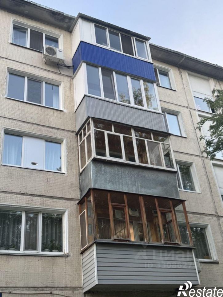 3-комн квартира ул Ефремова, 105,  д. 105