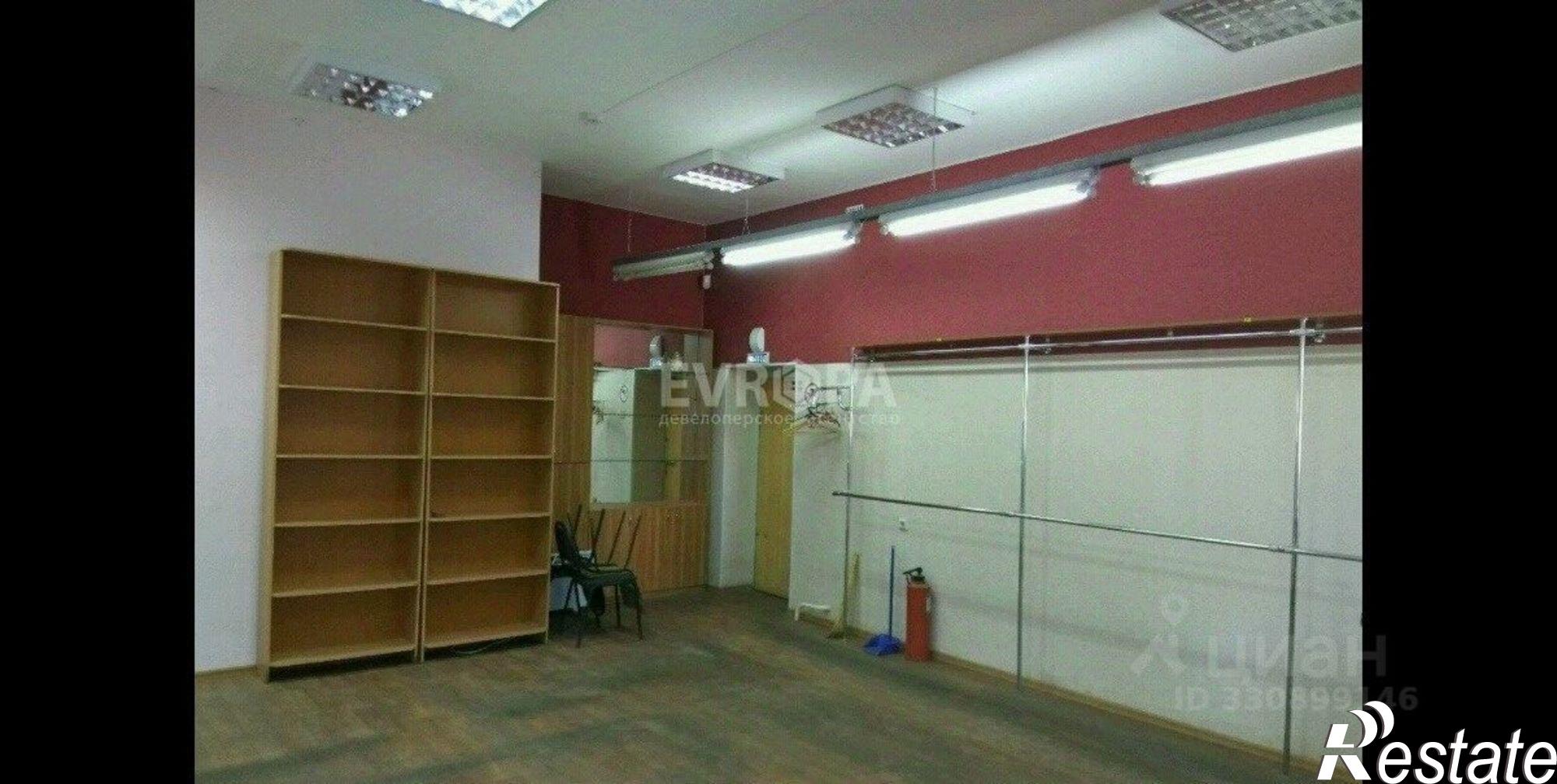 Купить торговое помещение за 3 500 020 рублей на улица Марата, 43