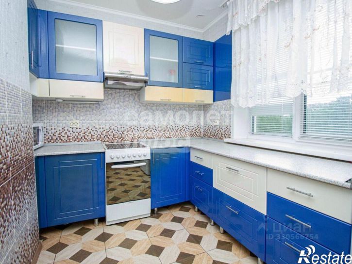 2-комн квартира Новосондецкий б-р, 6,  д. 6