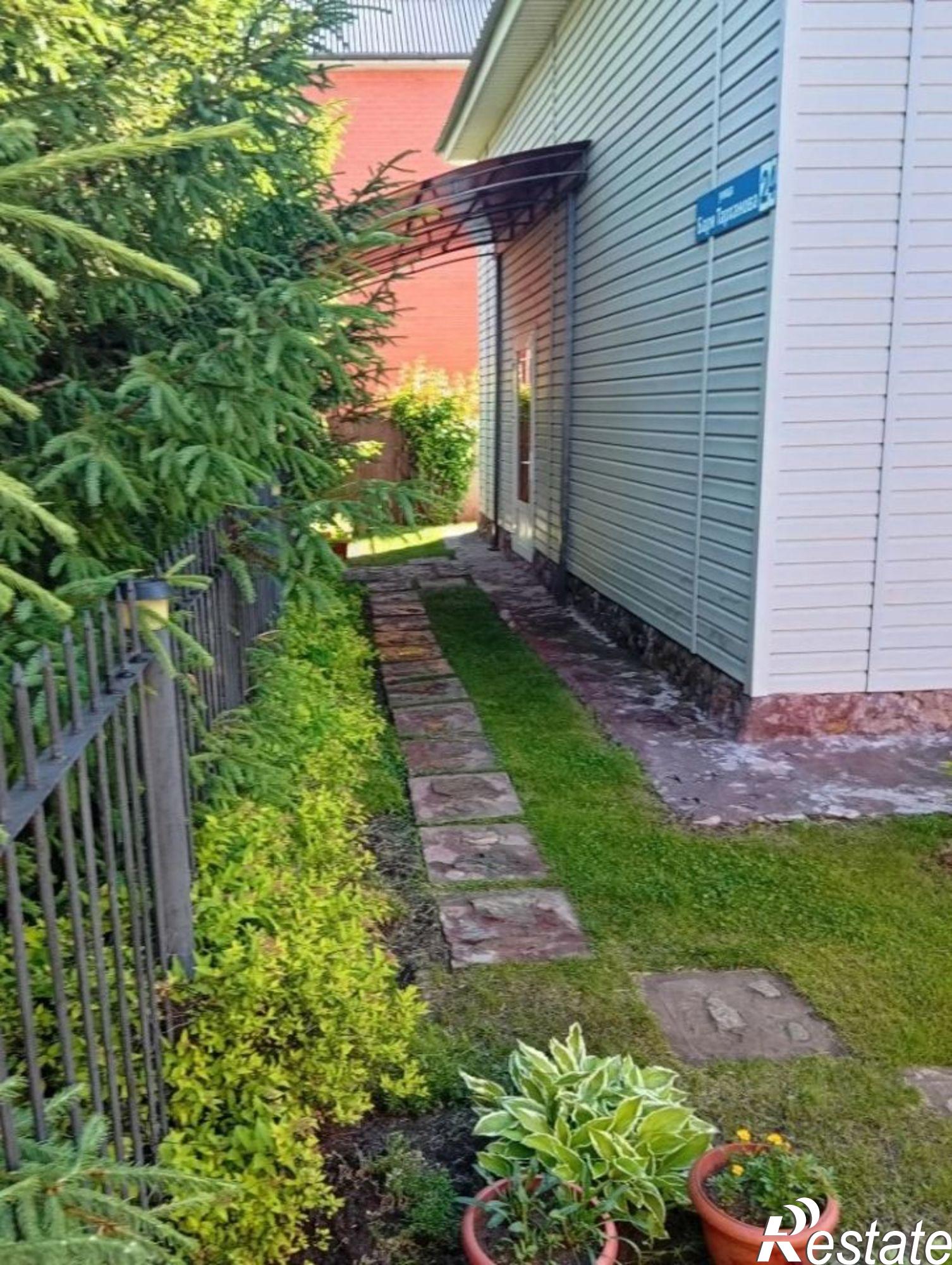 Купить дачу, дом, коттедж за 12 000 000 рублей на ул Бари Тарханова, 24