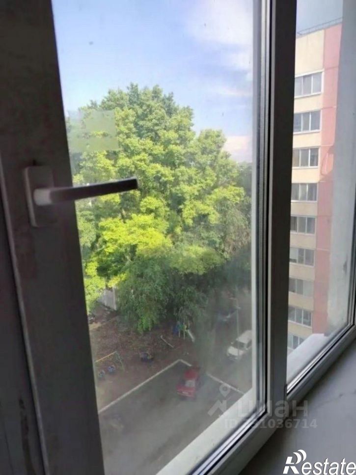 3-комн квартира ул Стасова, 19,  д. 19