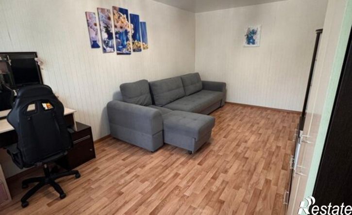 2-комн квартира проспект Врача Сурова, 1,  д. 1