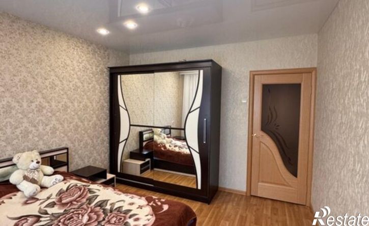 2-комн квартира проспект Врача Сурова, 1,  д. 1