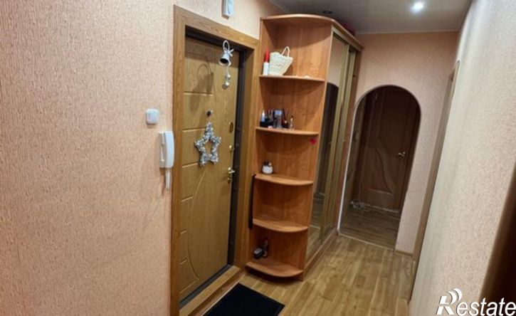 2-комн квартира проспект Врача Сурова, 1,  д. 1