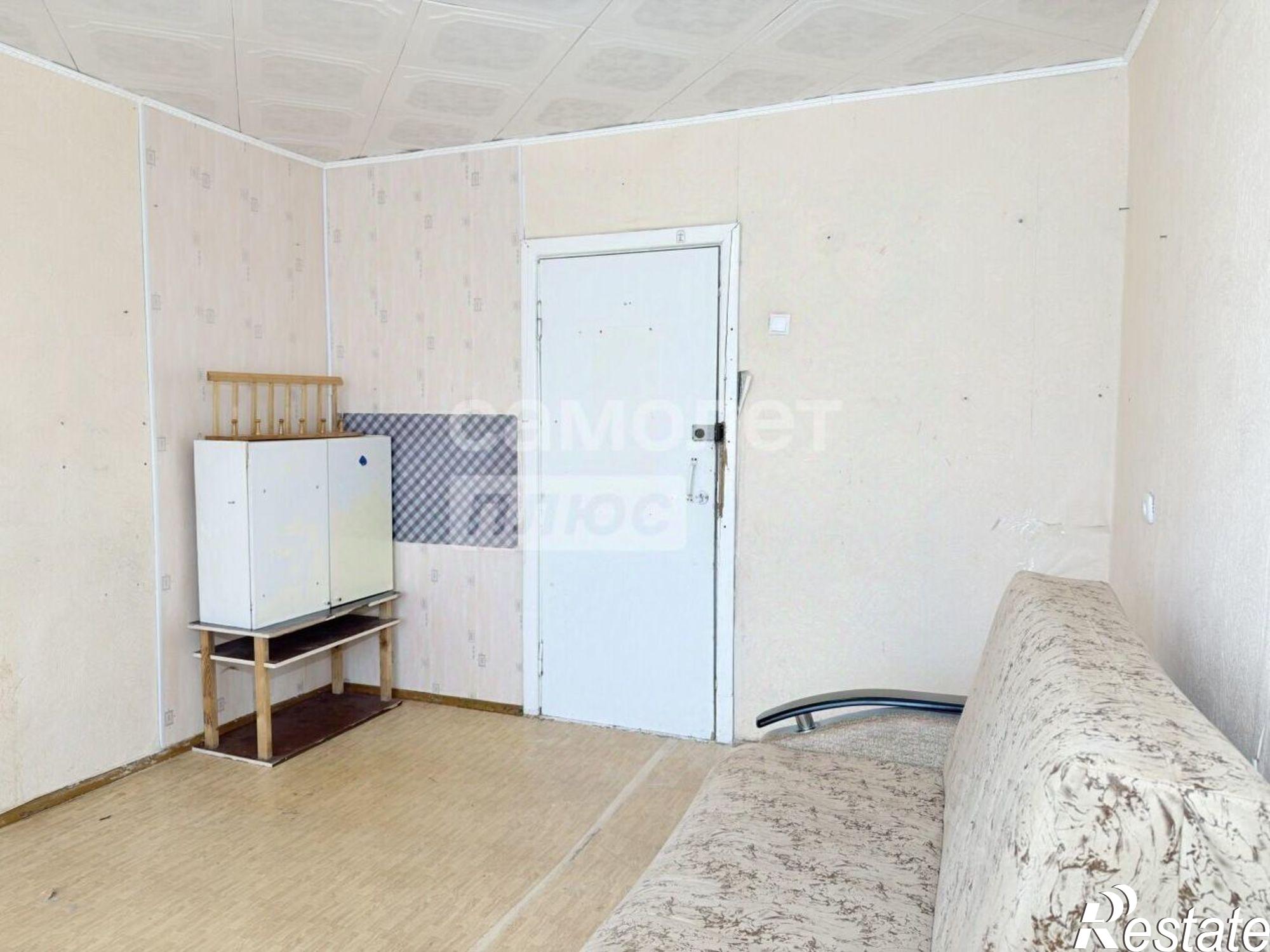 Купить комнату за 370 000 рублей на пр-кт Нариманова, 87