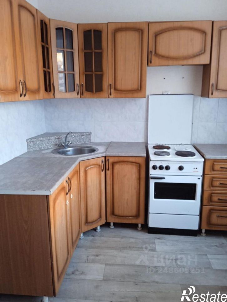1-комн квартира проспект Врача Сурова, 27,  д. 27