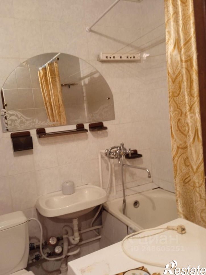 1-комн квартира проспект Врача Сурова, 27,  д. 27