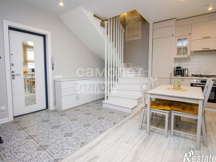 3-комн квартира ул Кирова, 37,  д. 37